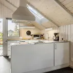 2 Bedroom Stunning In *