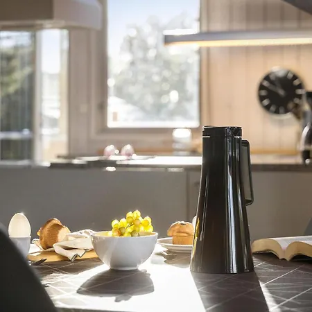 Semesterbostad 2 Bedroom Stunning In *