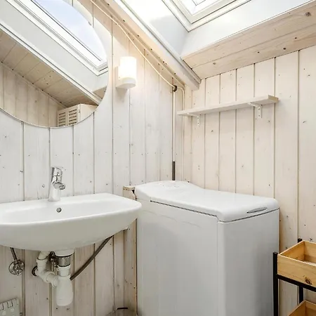 2 Bedroom Stunning In Bogense